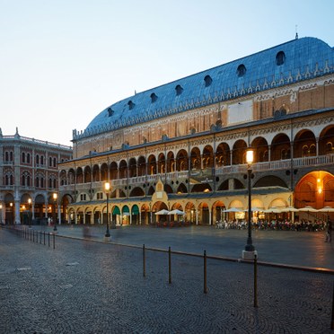 Piazza Delle Erbe