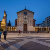Thorn per Piazza Loreto a Cosenza
